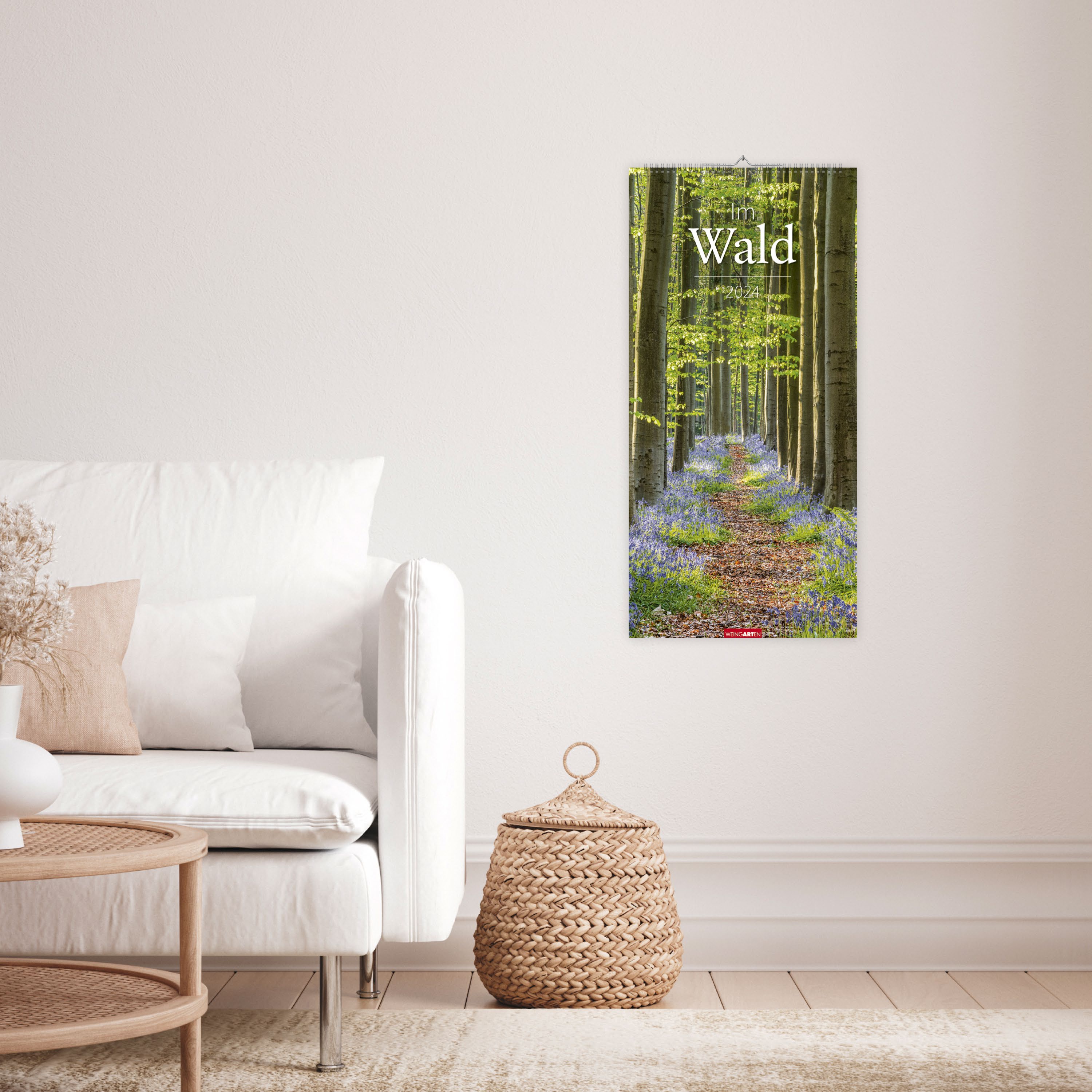 Im Wald Kalender 2024. Die heimischen Wälder in faszinierenden Fotos dargestellt in einem XL Kalender. Bäume und Co. in einem länglichen Kalender. 33x68 cm Hochformat