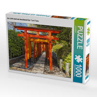 CALVENDO Puzzle Im Licht sind sie leuchtend Rot: Torii Tore. 1000 Teile Lege-Größe 64 x 48 cm Foto-Puzzle Bild von CALVENDO