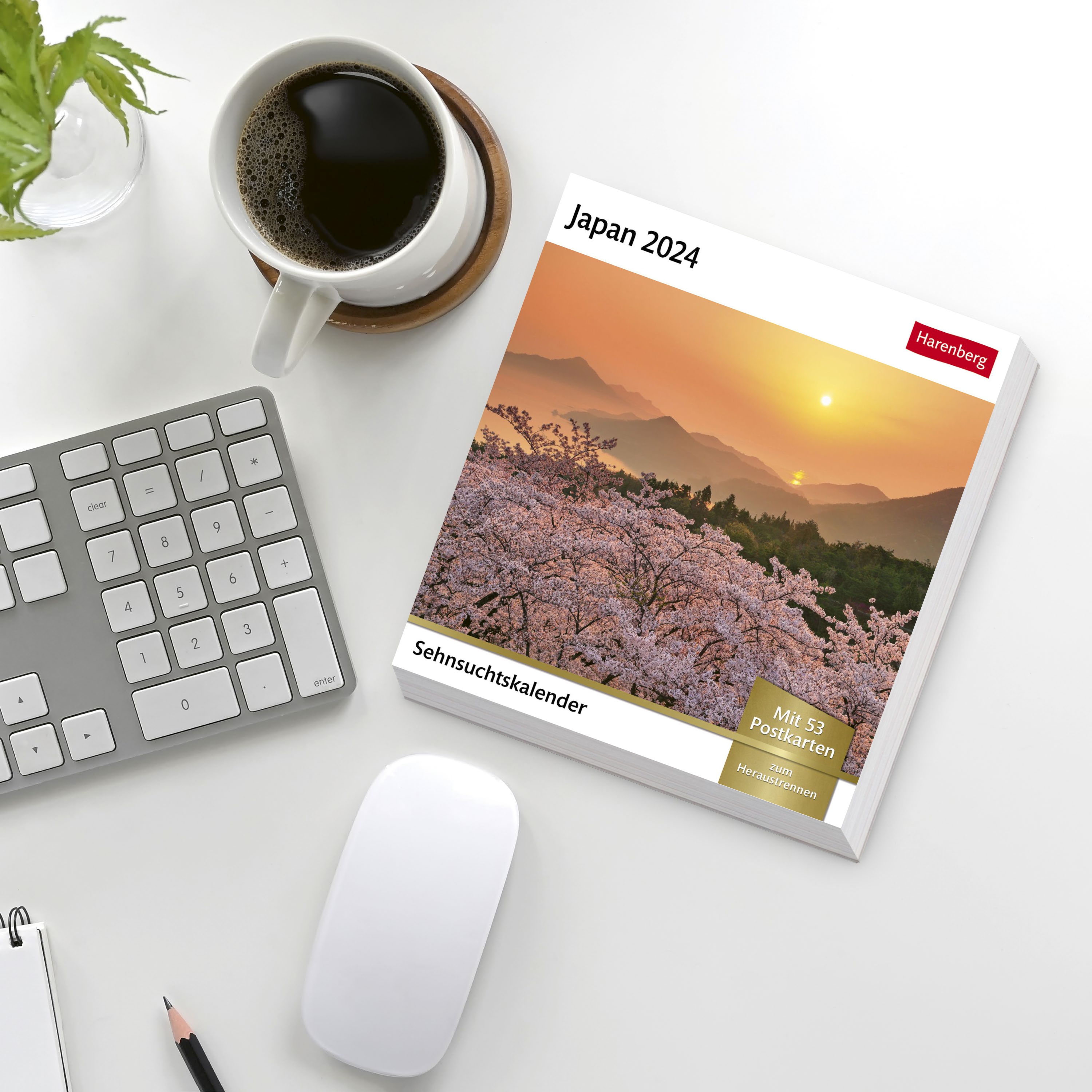 Japan Sehnsuchtskalender 2024. Fernweh in einem Foto-Kalender zum Aufstellen. Die schönsten Landschaften und Städte Japans als Postkarten in einem Tischkalender. Auch zum Aufhängen