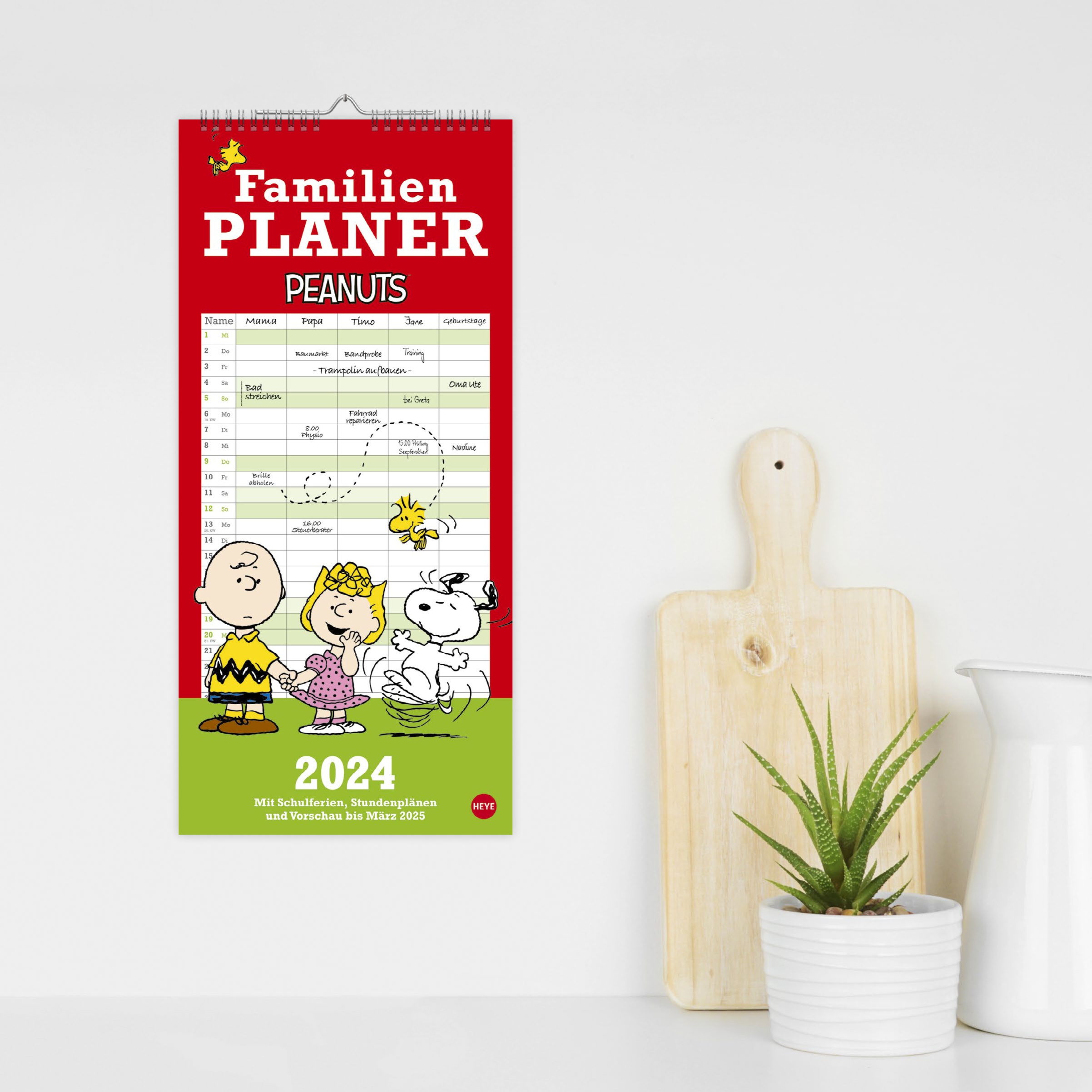 Peanuts Familienplaner 2024. Kalender für Familien mit 5 Spalten. Humorvoll illustrierter Familien-Wandkalender mit Snoopy, Charlie Brown und Co.